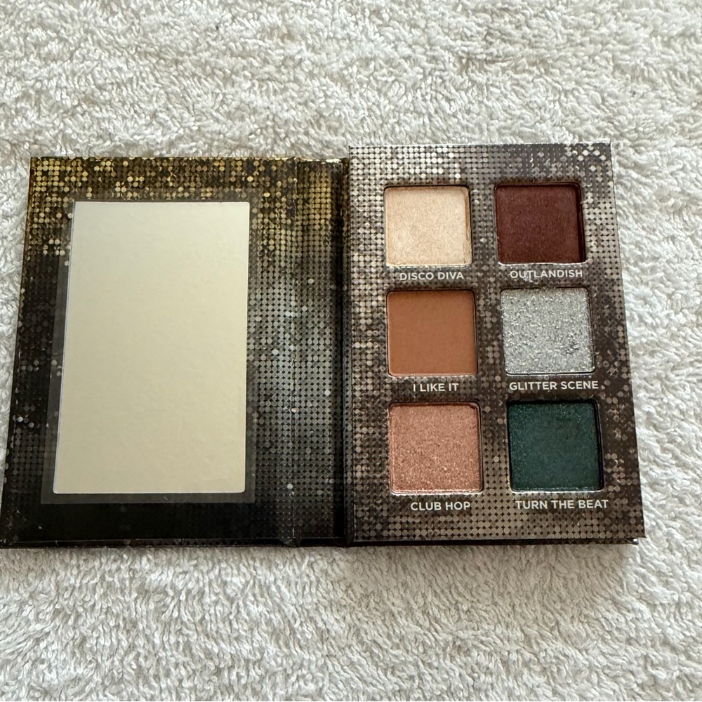 Urban Decay Boogie 70’s BNIB